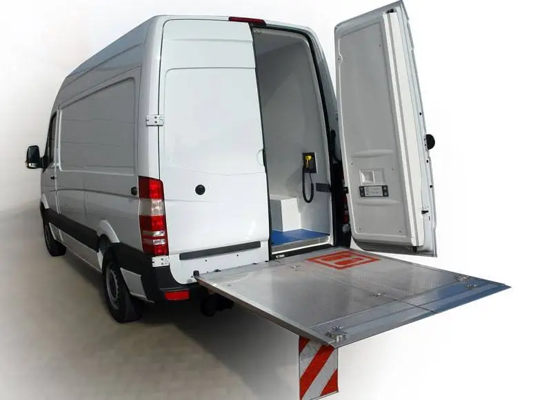 CAMION FOURGON FOURGONNETTE ÉQUIPÉ DU HAYON ÉLÉVATEUR MAXON LIGHT DUTY C2 GPC X1-LDF