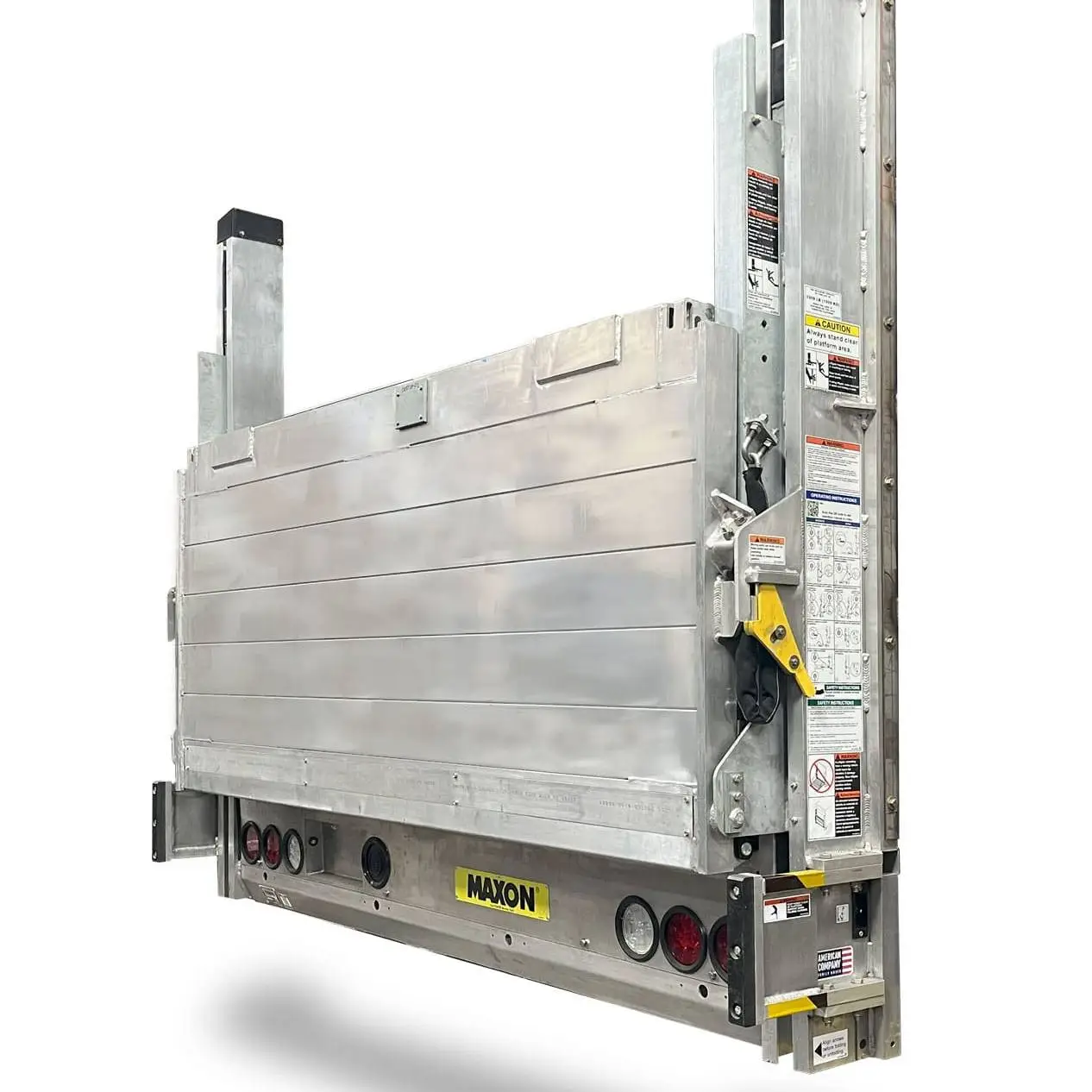 HAYON ÉLÉVATEUR MAXON RAILIFT™ DMD AVEC BUTOIRS DE QUAI DE CHARGEMENT